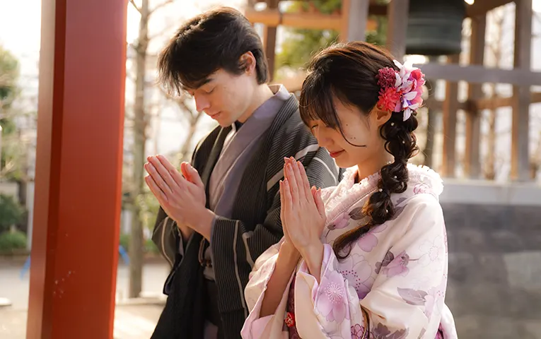 Wearing Kimono and photo shooting