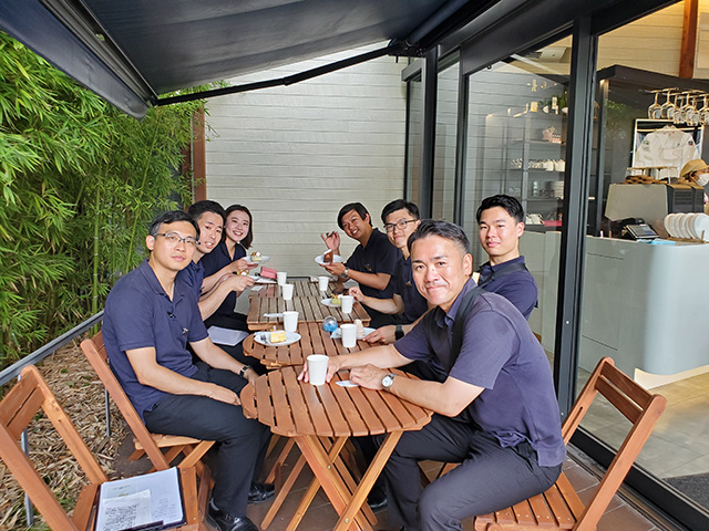 ゲストからカフェのリクエストも多いので休憩で立ち寄りました。