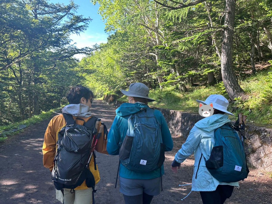 富士山トレッキング開始