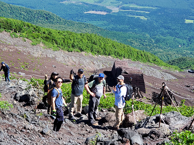 富士山トレッキングツアー
