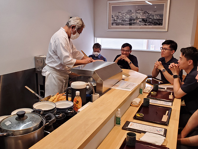 亀有にある「稲むら」の特選天丼
